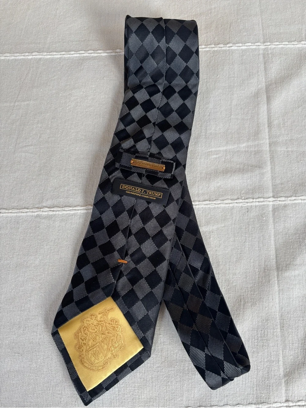 Donald J. Trump Signature Collection Black & Silver Checkered Silk Neck Tie